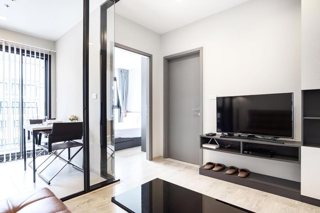 Location In Pattaya, Sky Pool & Infinity Edge Apartment Pattaya