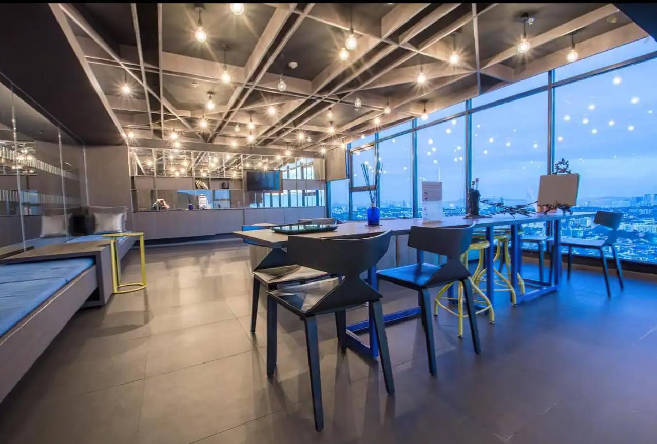 Apartment Location In Pattaya, Sky Pool & Infinity Edge