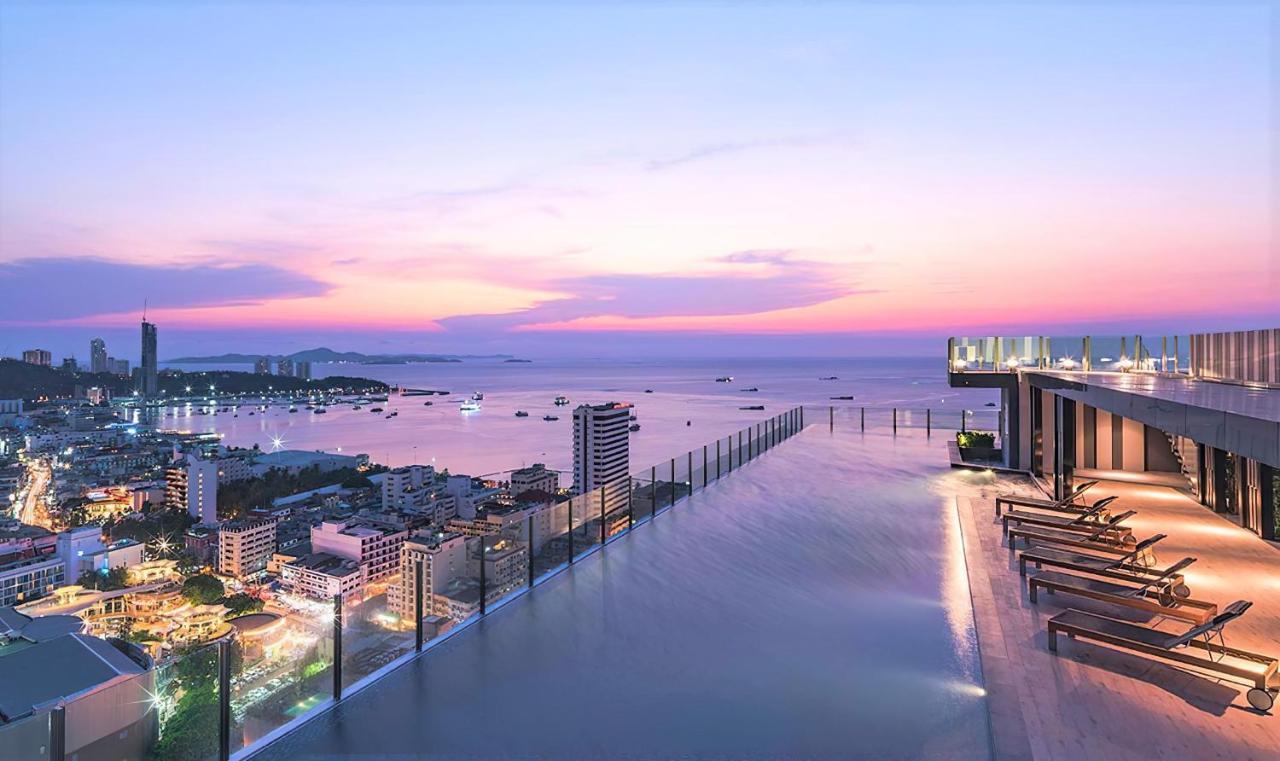 Location In Pattaya, Sky Pool & Infinity Edge Apartment *